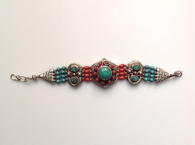 Bracelet en turquoise et corail - modle 5